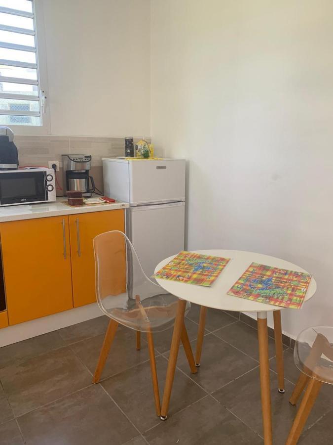 Apartamento La Caraibe Dans La Station Balneaire Saint-Francois  Exterior foto
